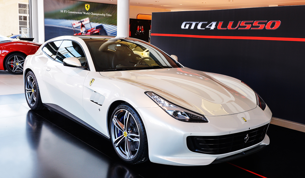 ferrari garage vertretung schweiz showroom gtc4 lusso
