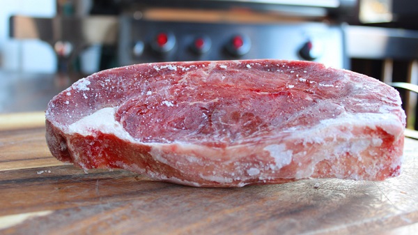 Gefrorenes Fleisch grillen-Beitragsbild_Web