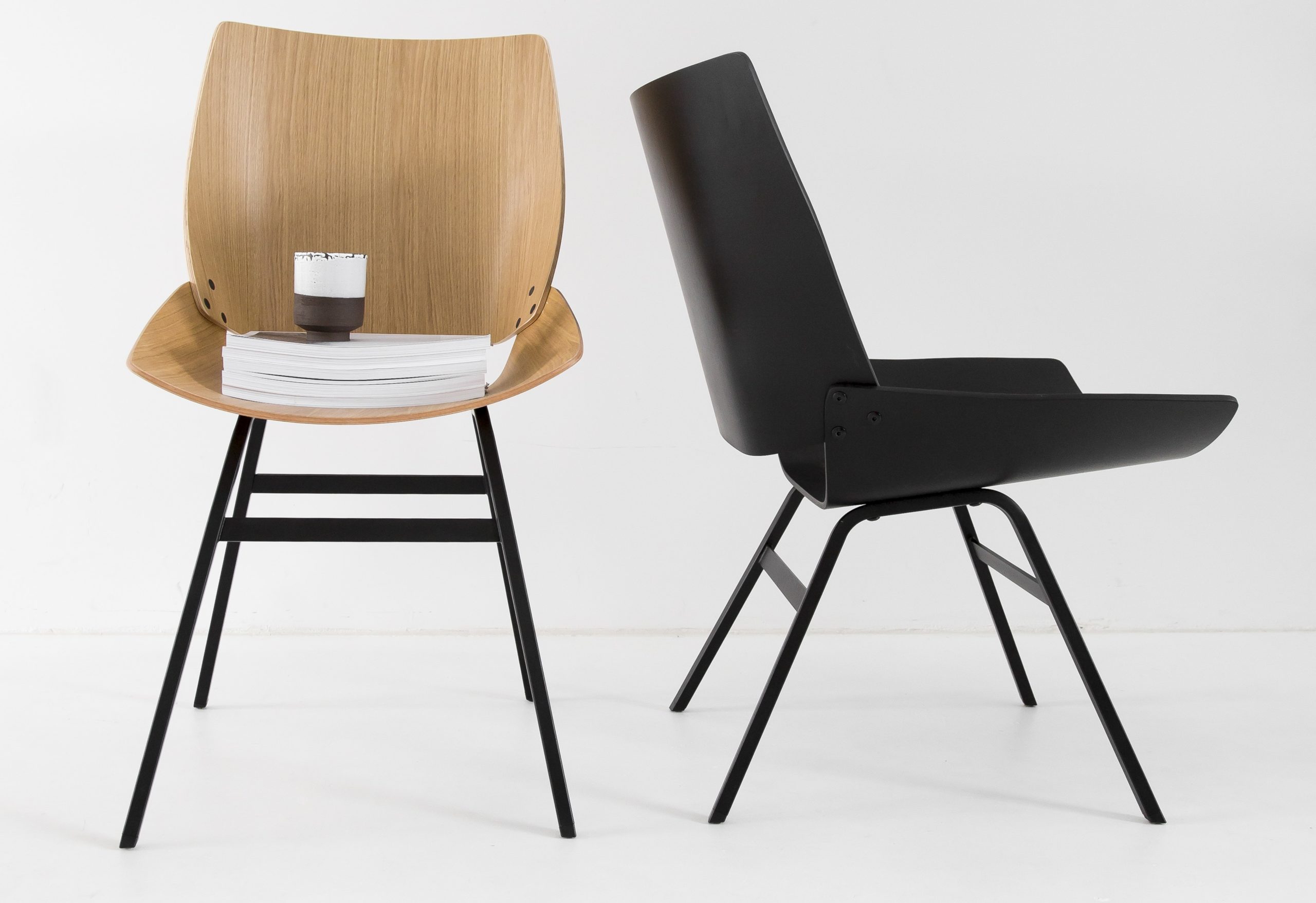 Stuhl Shell ist en Designerstuhl von Seleform