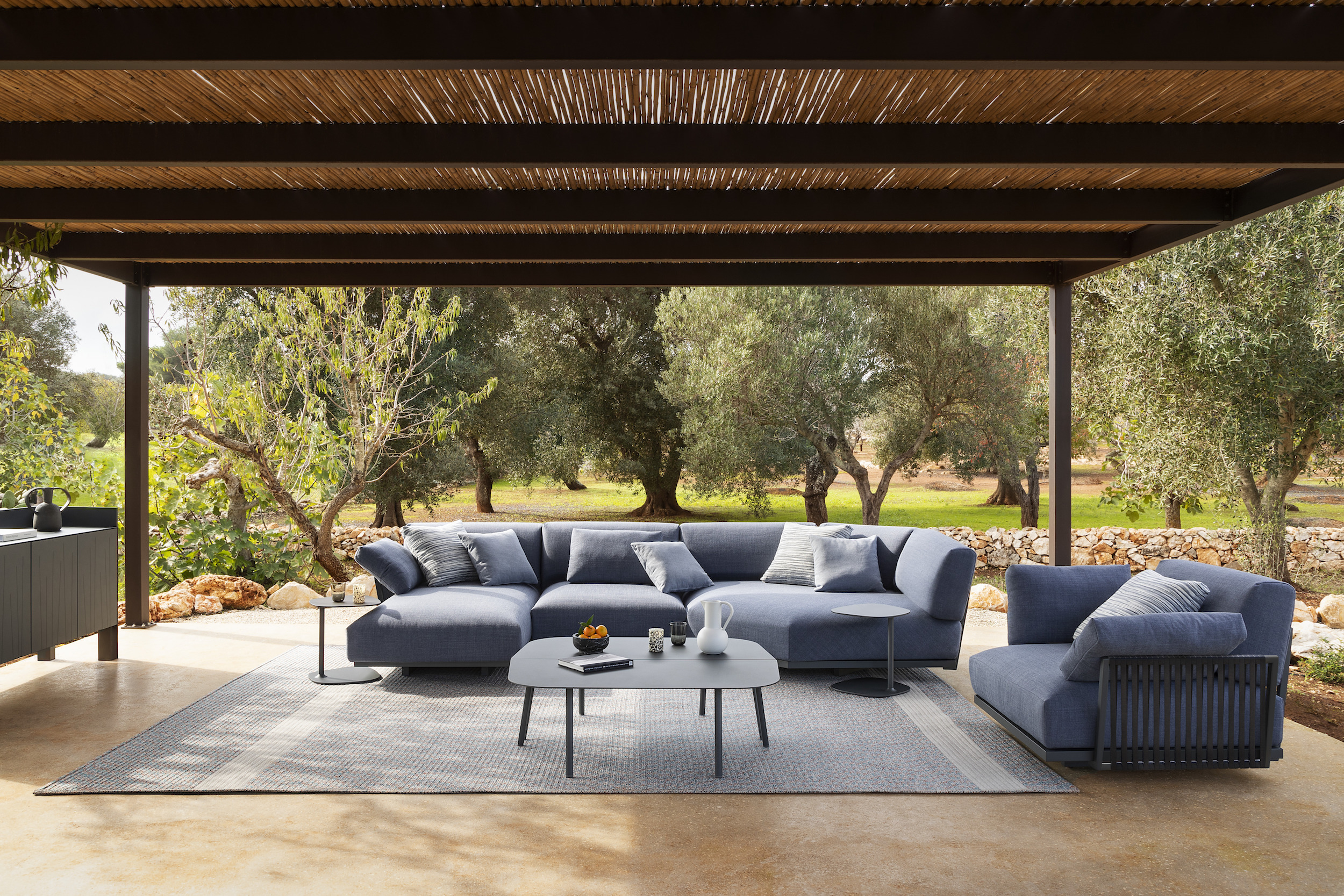 fast outdoor möbel polstermöbel aussenbereich wohnzimmer