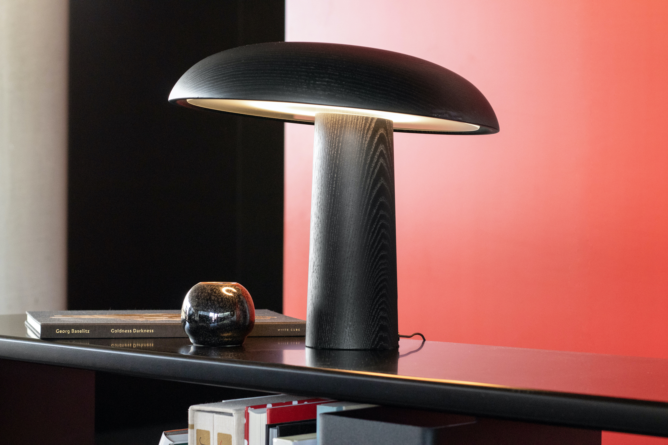 classicon salone del mobile 2023 neuheiten inneneinrichtung design wohnen wohntrends holz