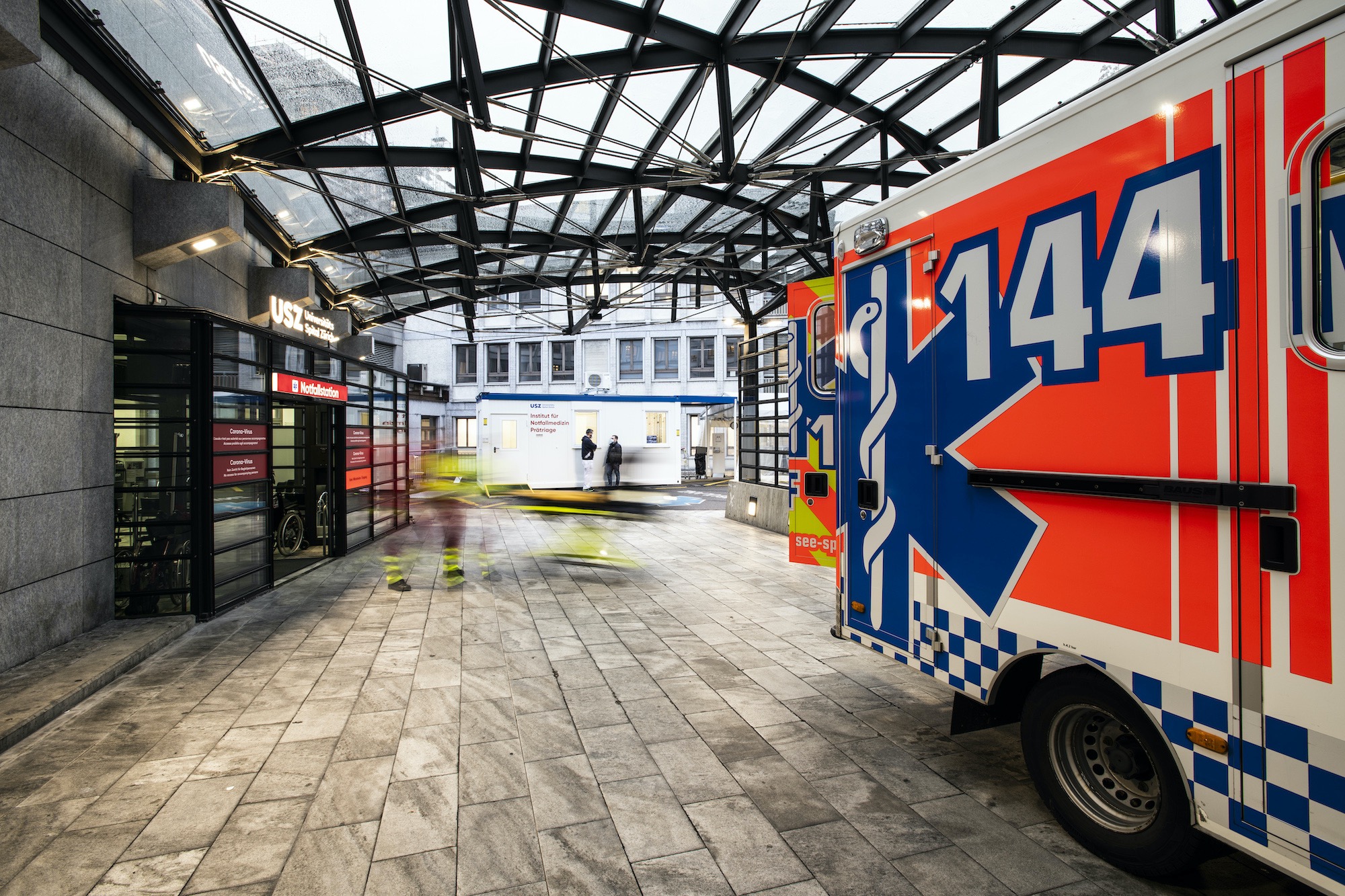 gesetz notfall strafe gebühr unnötige behandlung notfallstation spital
