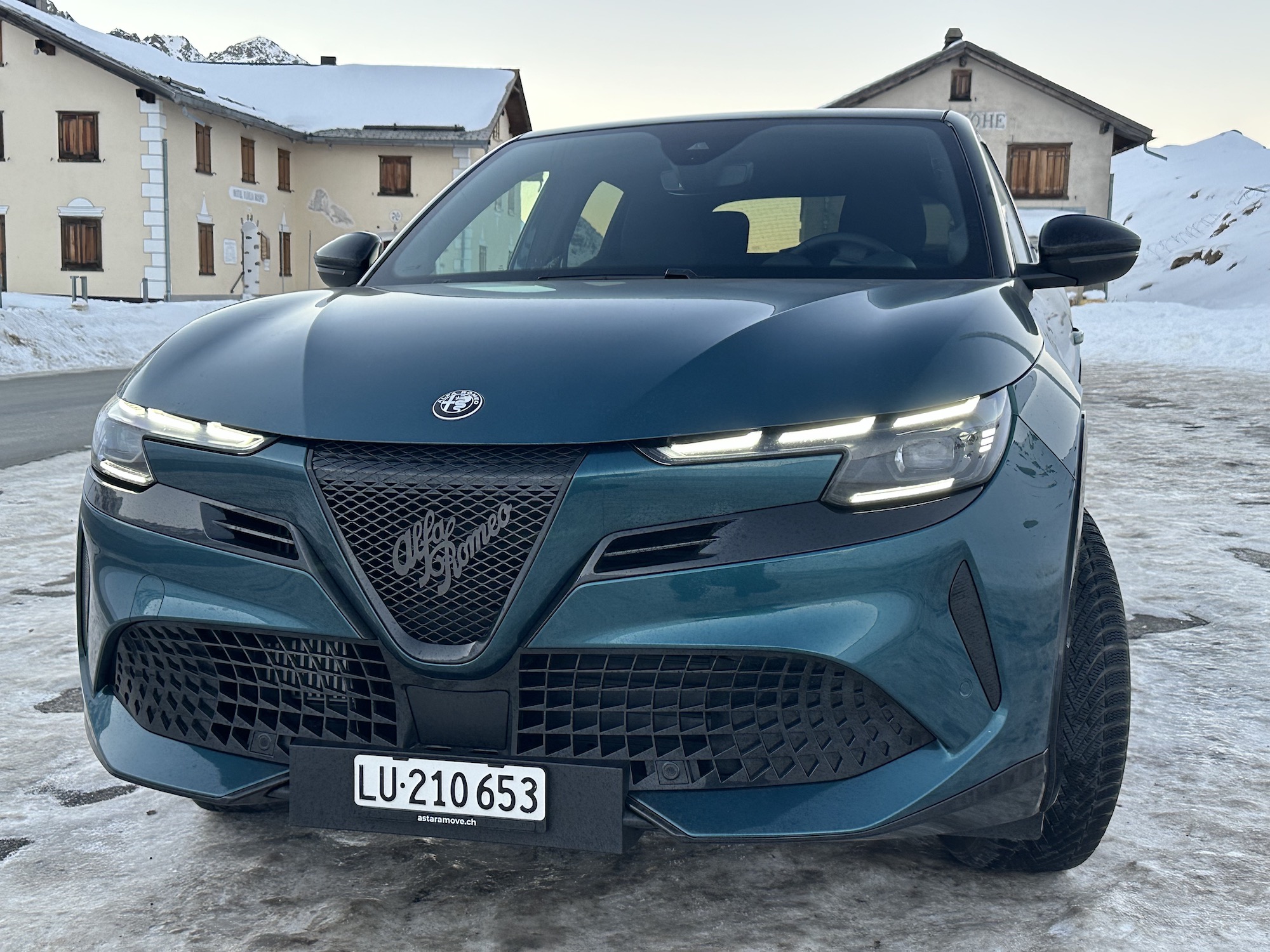 alfa romeo junior ibrida q4 testbericht test bericht beitrag online-magazin schweiz